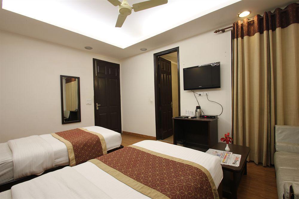 Hermitage By The Cosy Hotels Near Lotus Temple New Delhi Extérieur photo