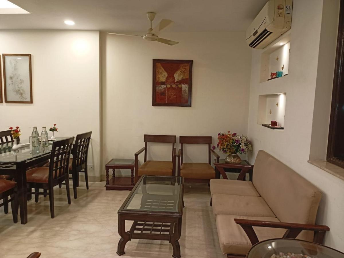 Hermitage By The Cosy Hotels Near Lotus Temple New Delhi Extérieur photo