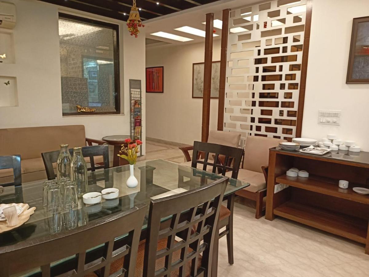 Hermitage By The Cosy Hotels Near Lotus Temple New Delhi Extérieur photo
