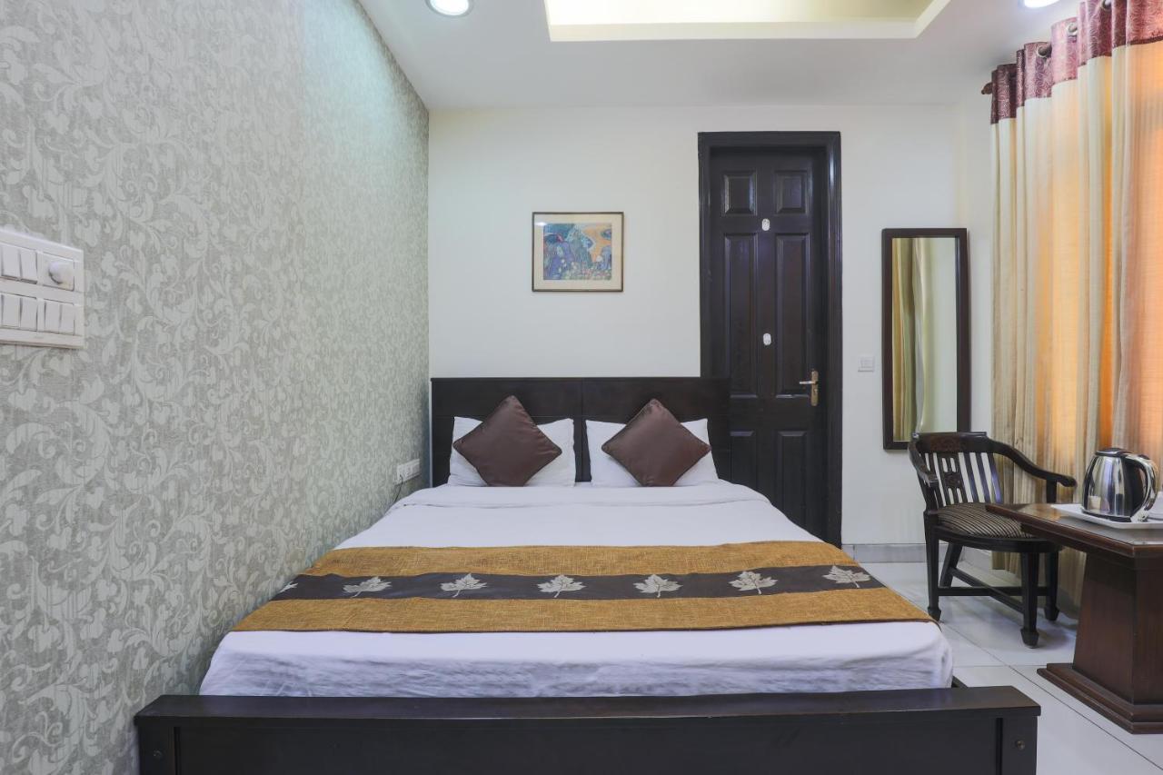 Hermitage By The Cosy Hotels Near Lotus Temple New Delhi Extérieur photo
